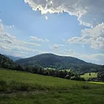 Niedzwiadka Kominek, Na Wylacznosc, Ogromny Taras Z Widokiem Na Gory, Bezsasiadow Uscie Gorlickie