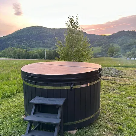 Dom wakacyjny Chatki Niedzwiadka Beskid Niski-2 Domki Na Wylacznosc *