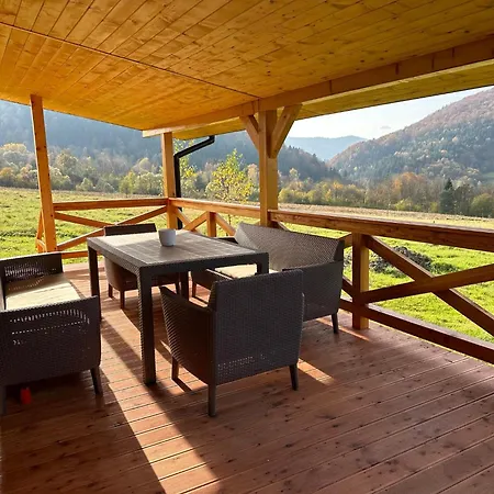 Chatki Niedzwiadka Beskid Niski-2 Domki Na Wylacznosc *
