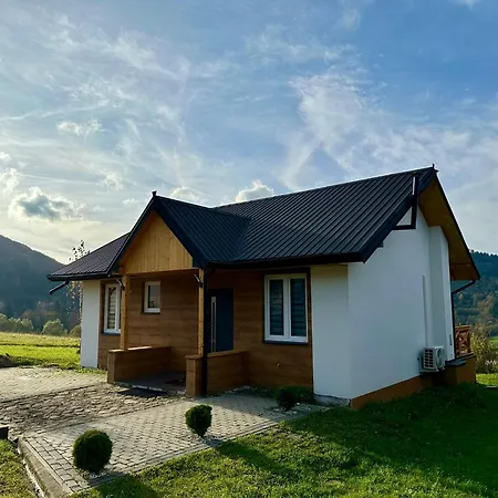 Chatki Niedzwiadka Beskid Niski-2 Domki Na Wylacznosc * Uscie Gorlickie