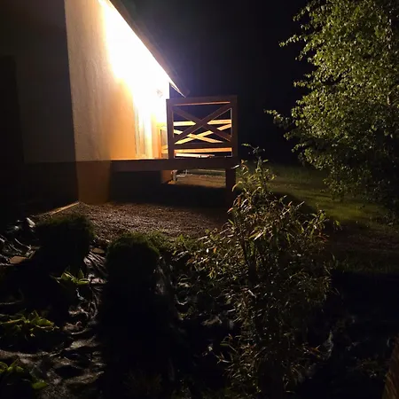 Chatki Niedzwiadka Beskid Niski-2 Na Wylacznosc פארק נופש *