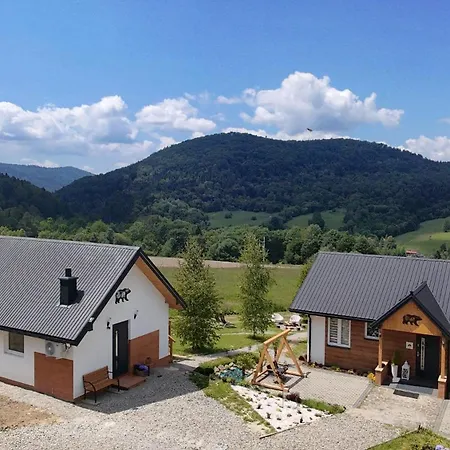 Chatki Niedzwiadka Beskid Niski-2 Na Wylacznosc